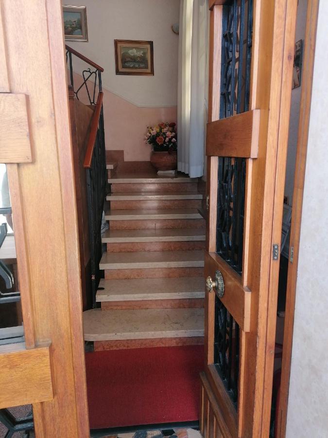 Sacco Bed&Breakfast Rovigo Bagian luar foto