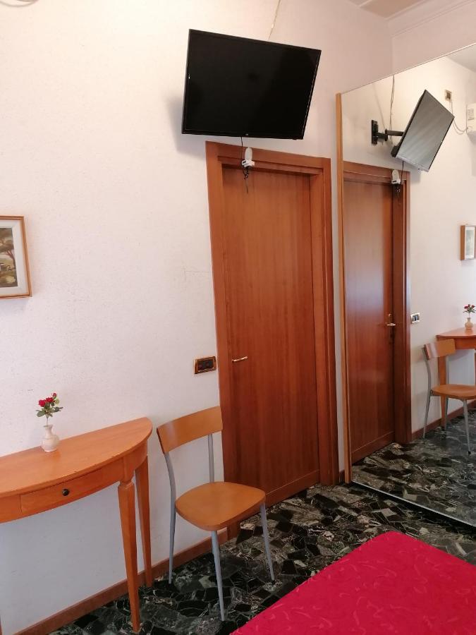 Sacco Bed&Breakfast Rovigo Bagian luar foto