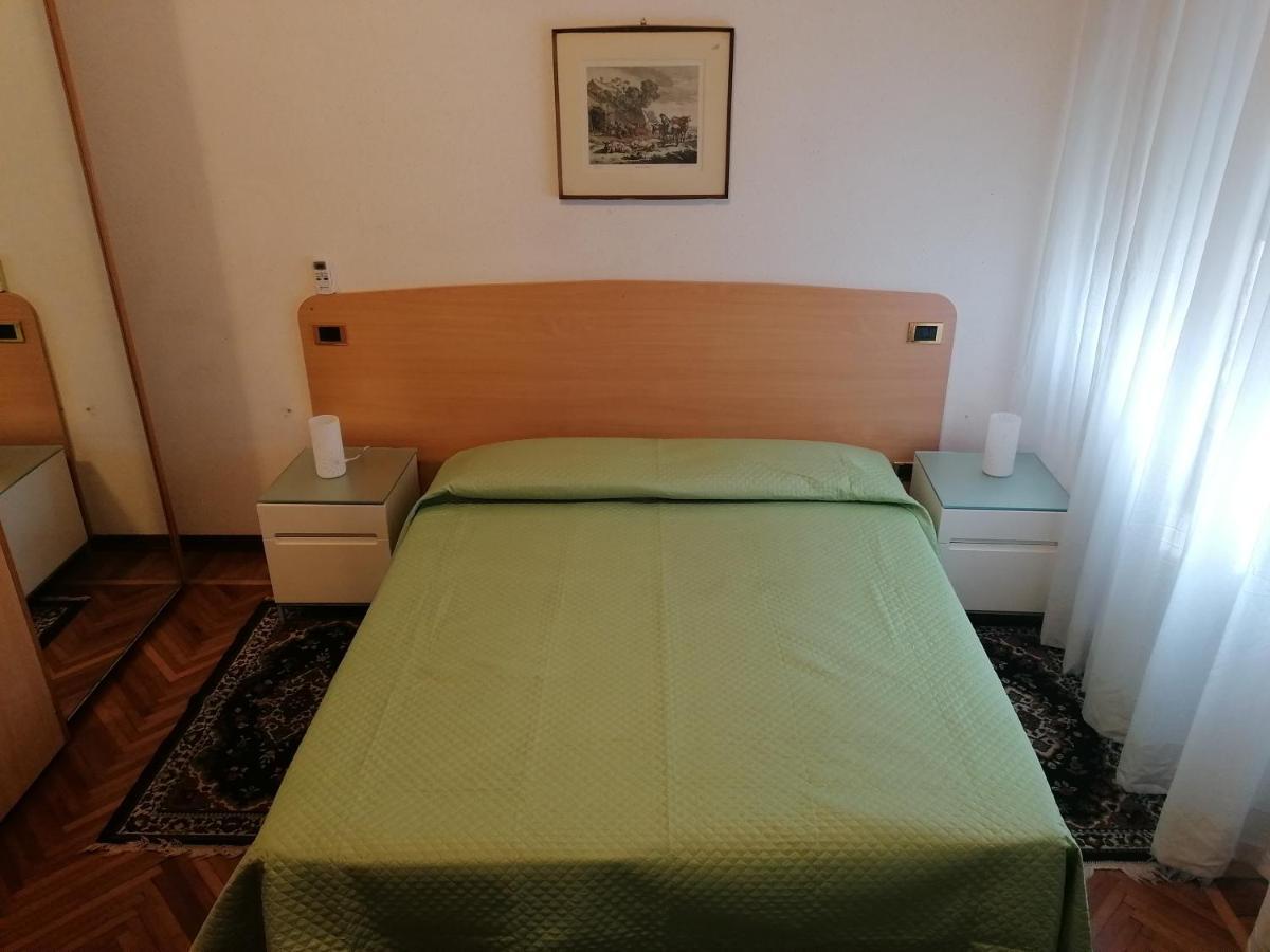 Sacco Bed&Breakfast Rovigo Bagian luar foto