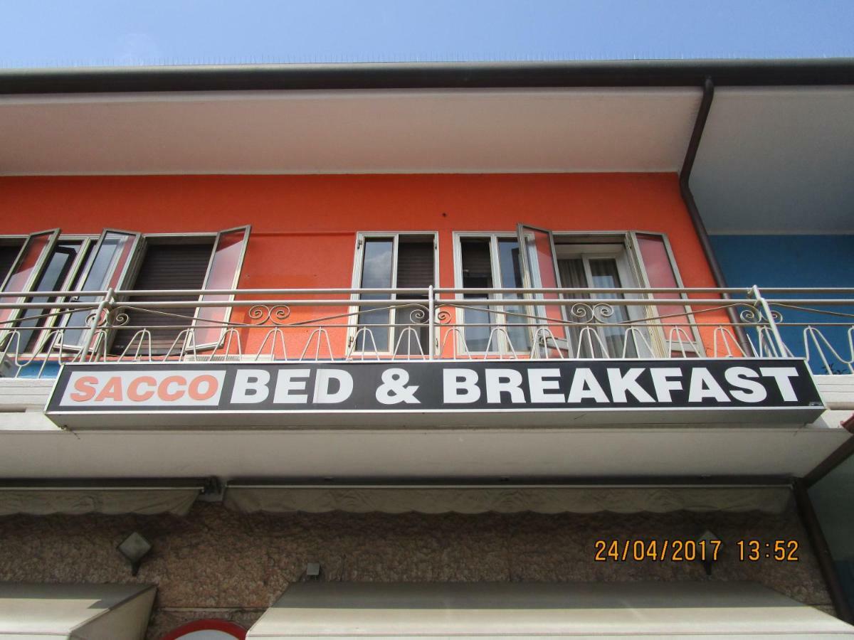 Sacco Bed&Breakfast Rovigo Bagian luar foto